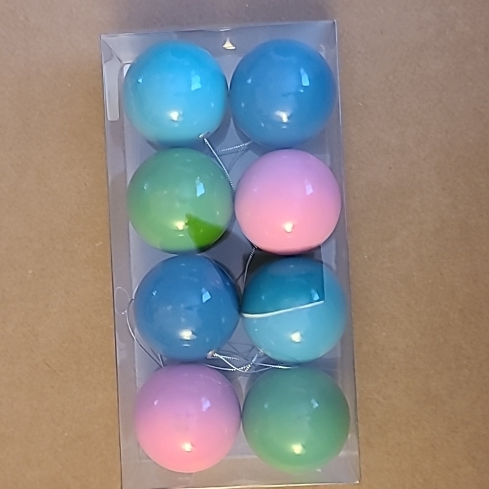 Wondershop ornament set of 8 (new)